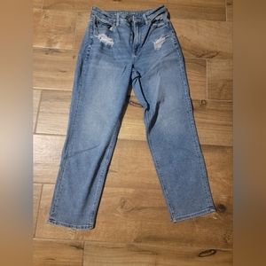 Mom jean American Eagle  size 8